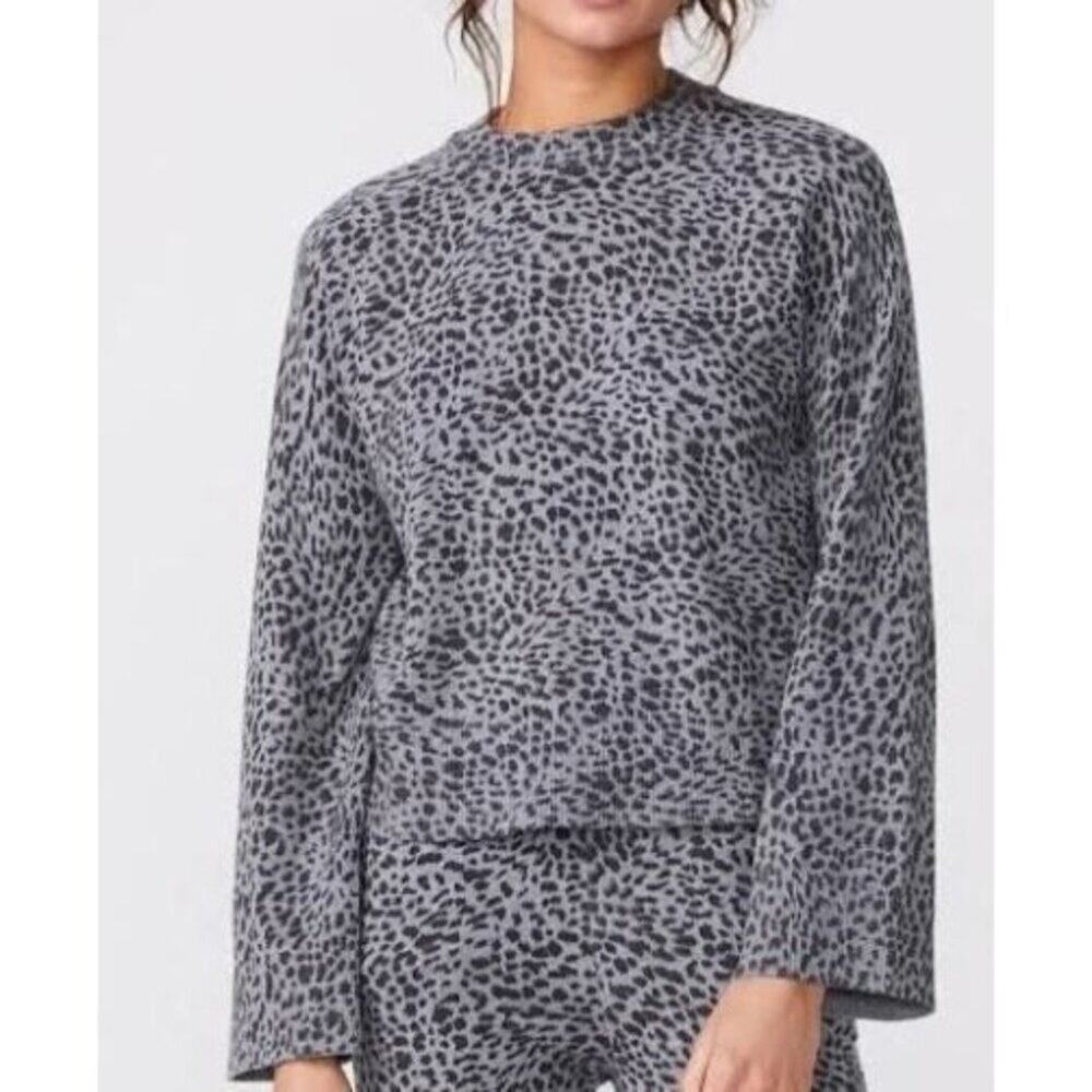 Monrow · Medium · Leopard Mock Neck Pullover · Cotton Cashmere · Gray Black